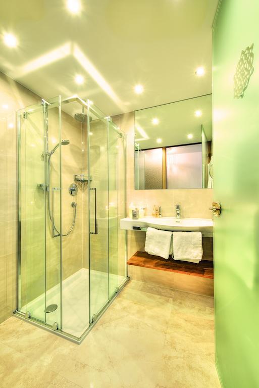 Hotel Garni Urezza Ischgl Room photo